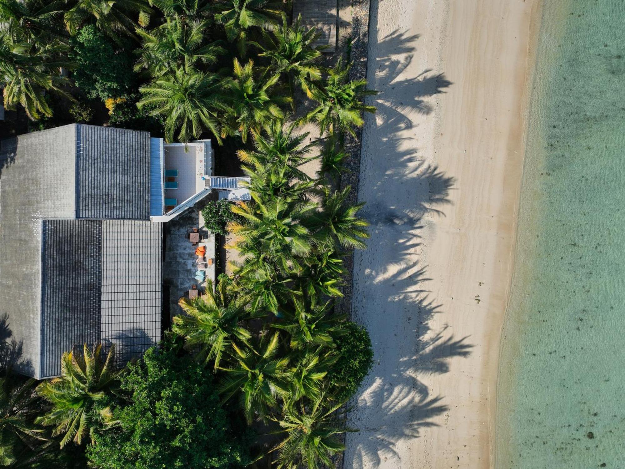 Myamo Beach Lodge Jereweh Exterior foto